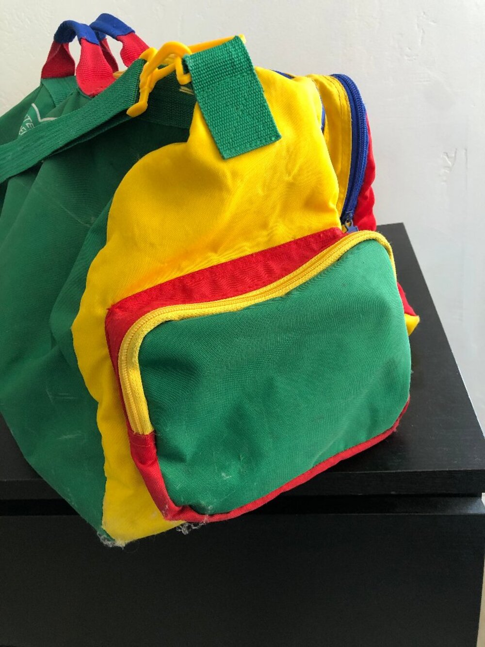 90s Vintage United Colors of Benetton Duffel Bag, Carry on Travel Bag - Picture 8 of 16